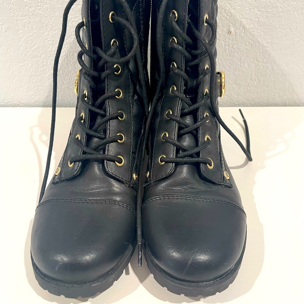 G by Guess black 7.5 boots